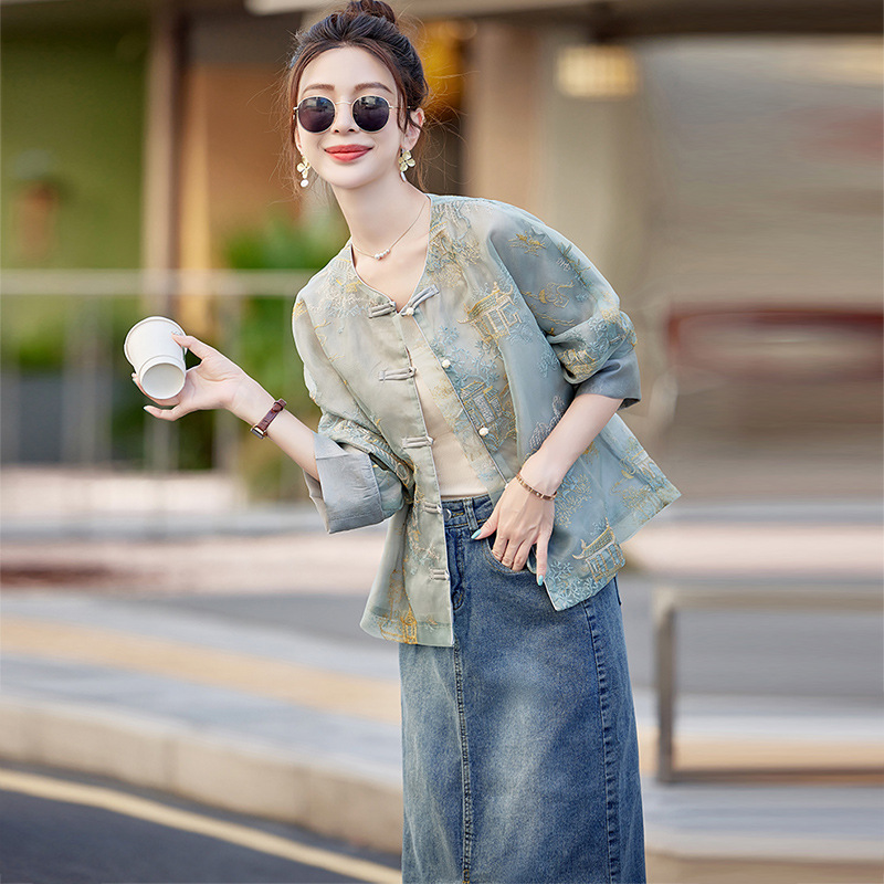 Neo Chinese Embroidered Chinese Style Top Blouse for Women product photo - Zhongguo Hanfu