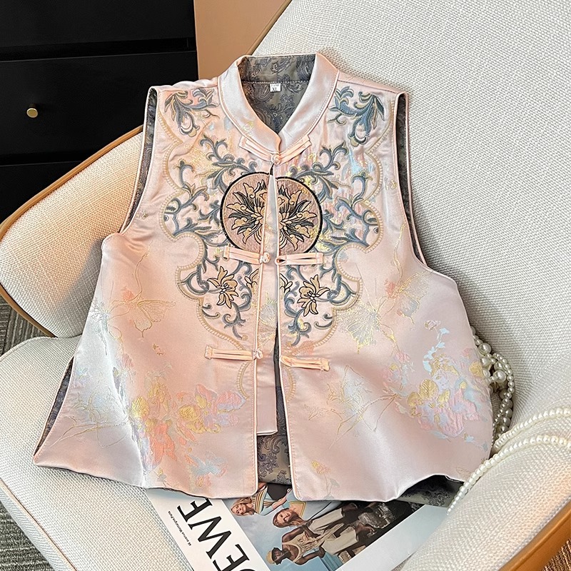 Neo Chinese Embroidered Chinese Style Top Blouse for Women product photo - Zhongguo Hanfu