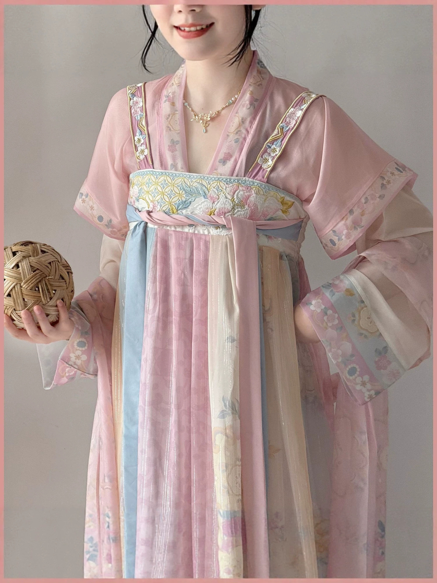 Embroidered Chinese Style Skirt for Women product photo - Zhongguo Hanfu