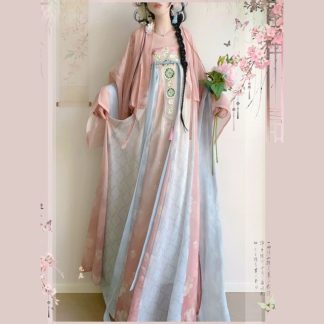 Embroidered Hanfu 5