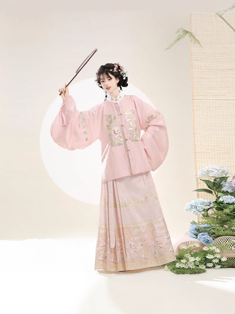 Embroidered Chinese Style Skirt for Women product photo - Zhongguo Hanfu