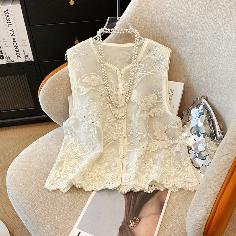 Neo Chinese Embroidered Tang Suit Jacket for Women product photo - Zhongguo Hanfu