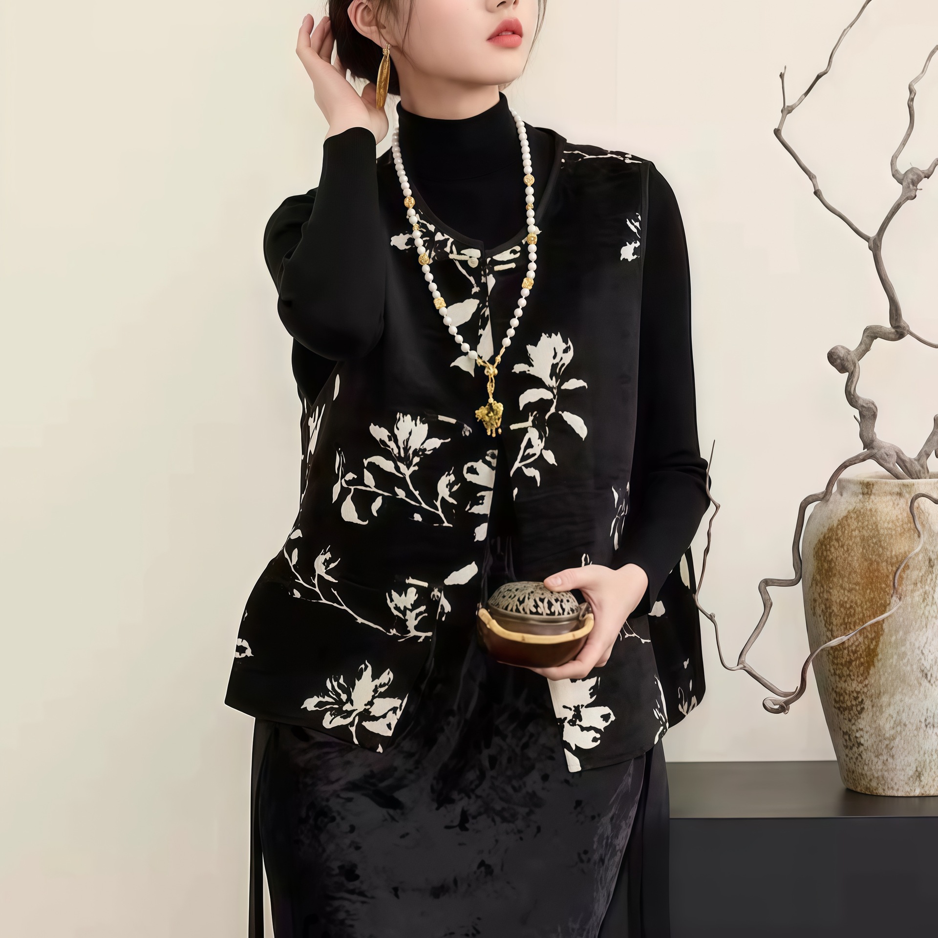 Neo Chinese Jacquard Tang Suit Jacket for Women product photo - Zhongguo Hanfu