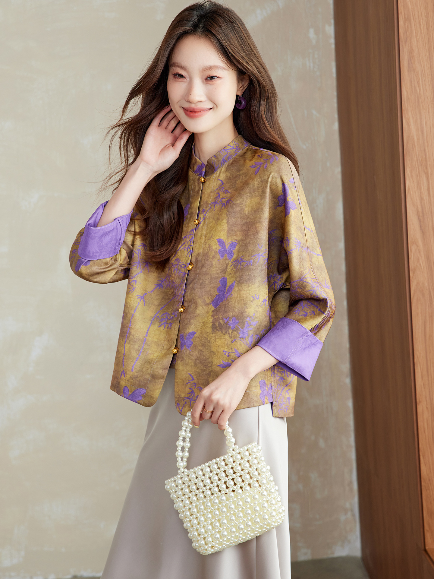 Neo Chinese Knot Buttons Chinese Style Top Blouse for Women product photo - Zhongguo Hanfu
