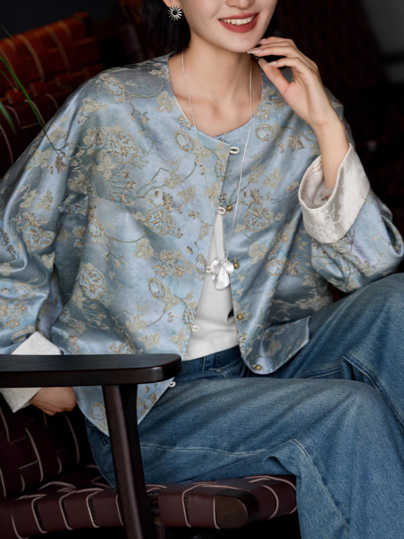Neo Chinese Jacquard Chinese Style Top Blouse for Women product photo - Zhongguo Hanfu