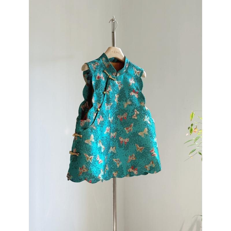 Neo Chinese Knot Buttons Jacquard Chinese Style Top Blouse for Women product photo - Zhongguo Hanfu