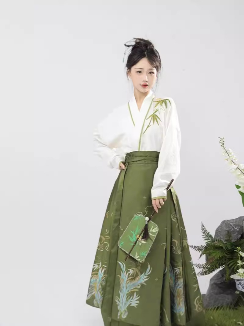 Neo Chinese Embroidered Chinese Style Set Outfit Set for Women product photo - Zhongguo Hanfu