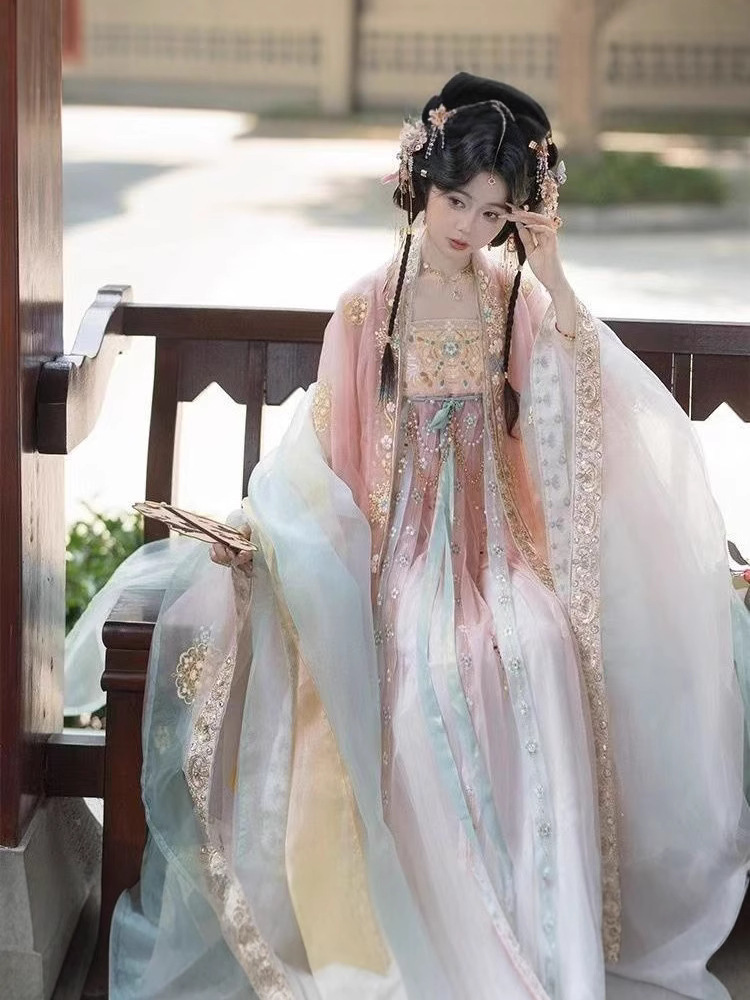 Embroidered Chinese Style Skirt for Women product photo - Zhongguo Hanfu