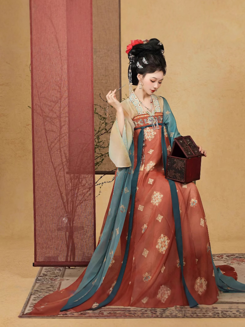 Embroidered Chinese Style Skirt for Women product photo - Zhongguo Hanfu