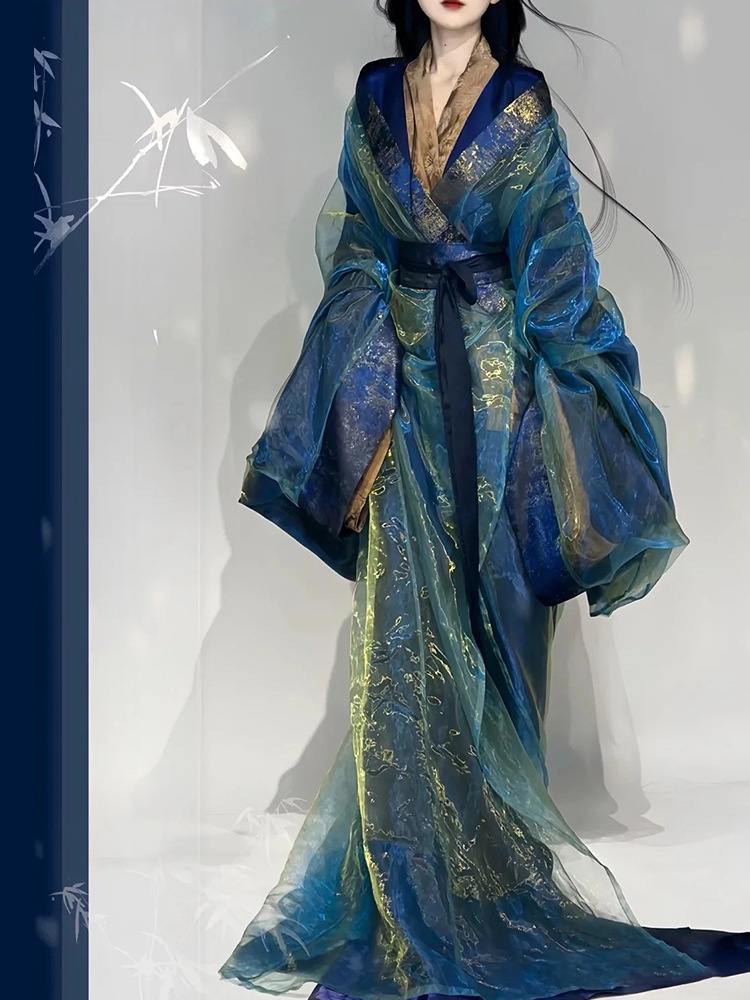 Traditional Hanfu Dress Set for Women product photo - Zhongguo Hanfu
