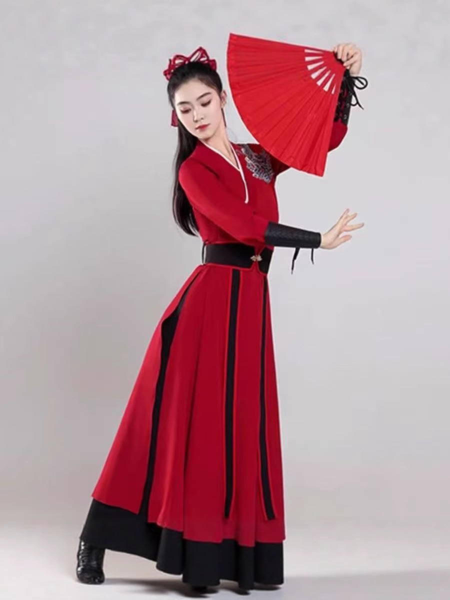 Traditional Hanfu Dress Set for Women product photo - Zhongguo Hanfu