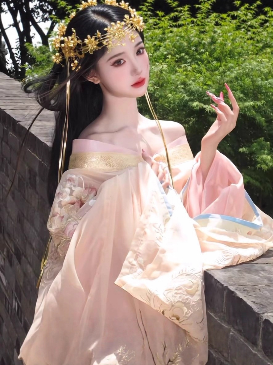 Neo Chinese Embroidered Chinese Style Set Outfit Set for Women product photo - Zhongguo Hanfu