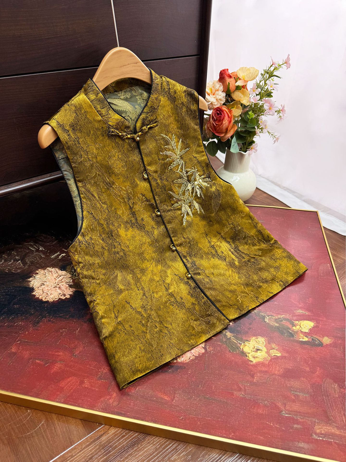 Neo Chinese Jacquard Tang Suit Jacket for Women product photo - Zhongguo Hanfu