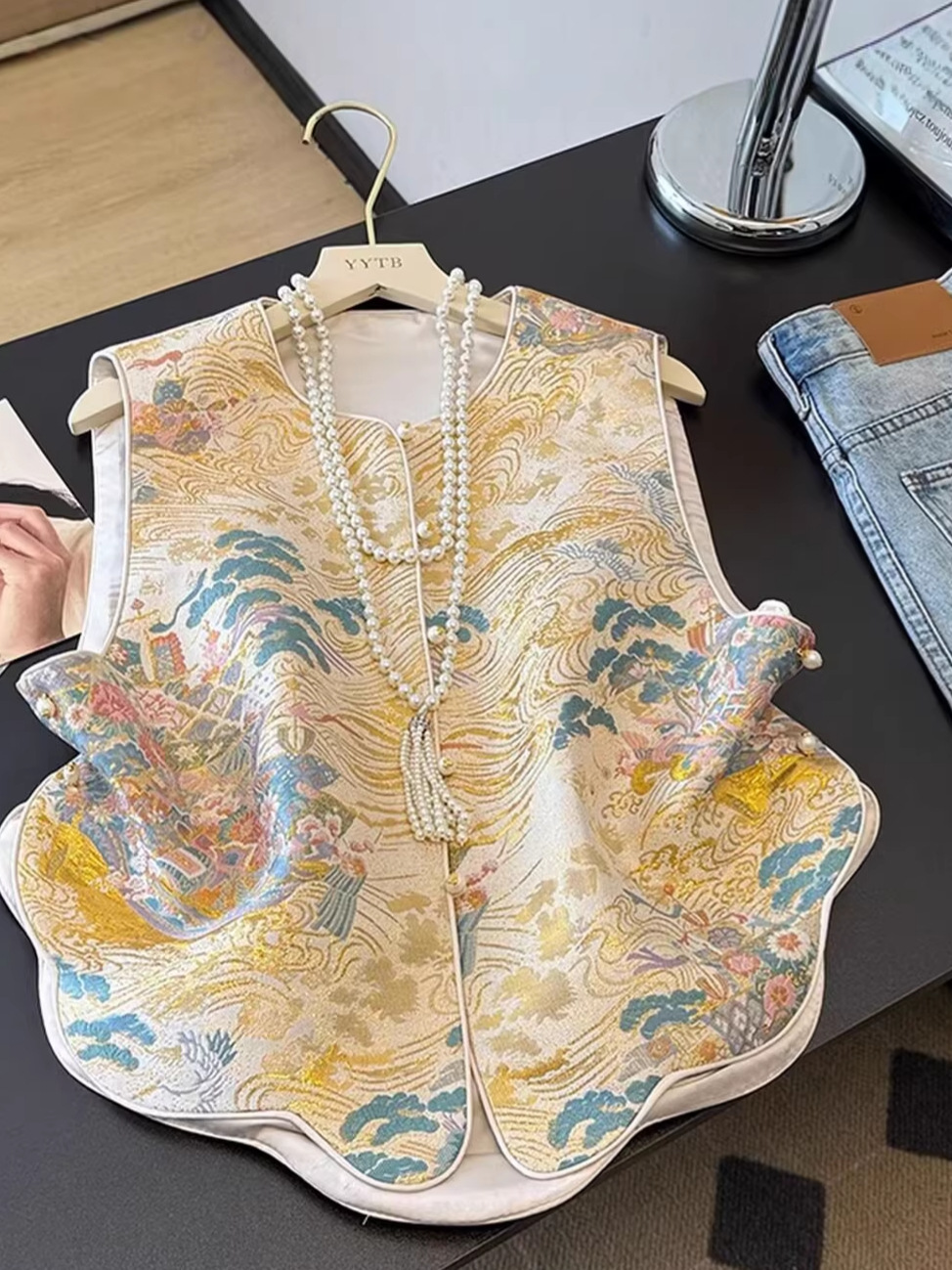 Neo Chinese Tang Suit Jacket for Women product photo - Zhongguo Hanfu