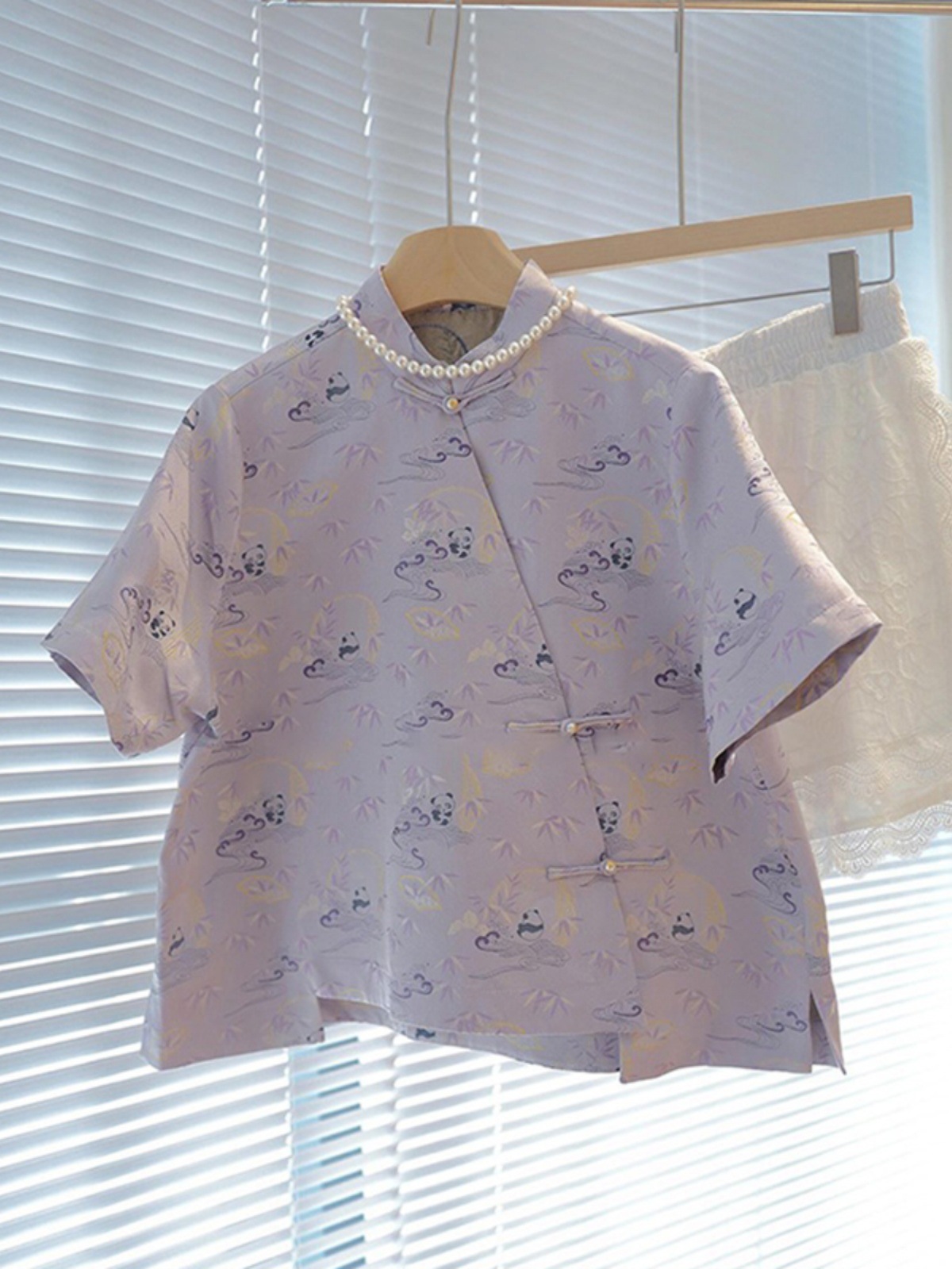 Neo Chinese Style Top Blouse for Women product photo - Zhongguo Hanfu