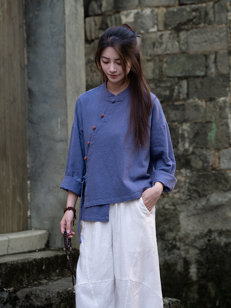 Neo Chinese Knot Buttons Chinese Style Top Blouse for Women product photo - Zhongguo Hanfu