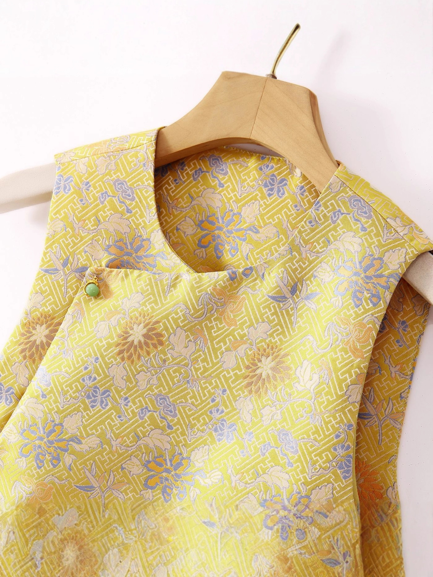 Neo Chinese Style Top Blouse for Women product photo - Zhongguo Hanfu