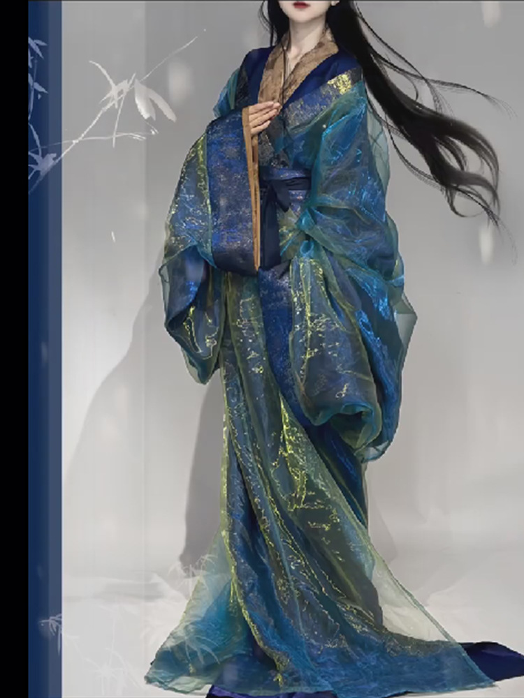 Traditional Hanfu Dress Set for Women product photo - Zhongguo Hanfu