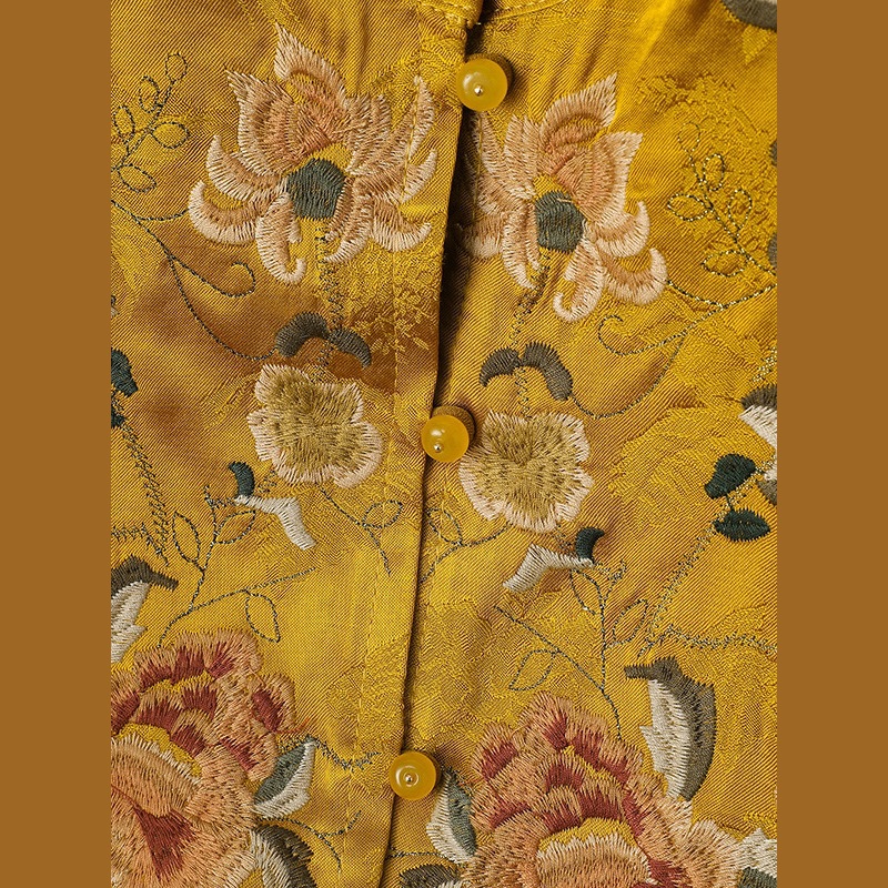 Neo Chinese Embroidered Tang Suit Jacket for Women product photo - Zhongguo Hanfu