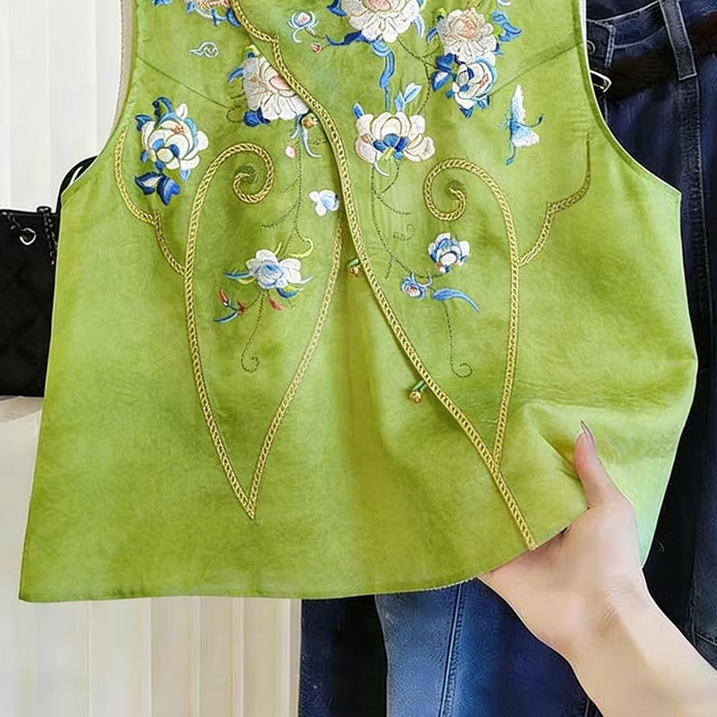Neo Chinese Embroidered Chinese Style Top Blouse for Women product photo - Zhongguo Hanfu