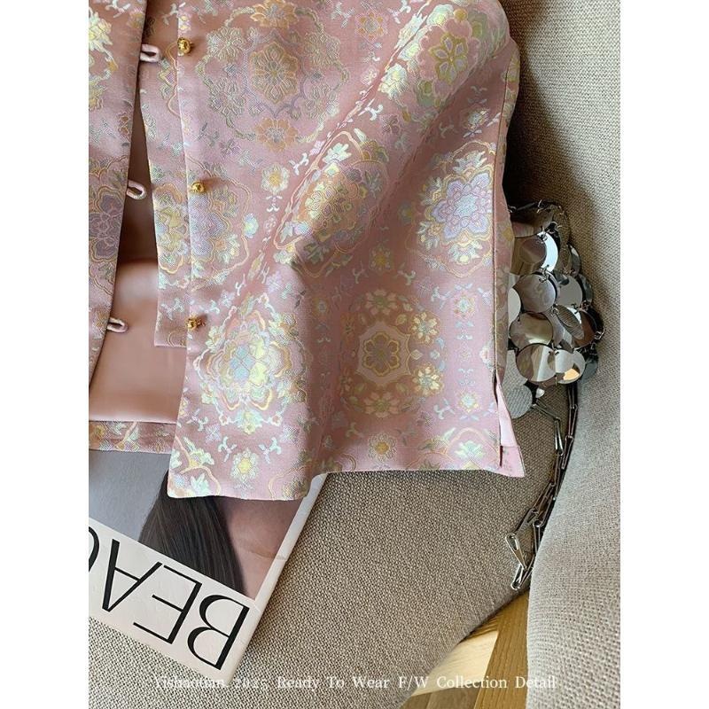 Neo Chinese Knot Buttons Jacquard Chinese Style Top Blouse for Women product photo - Zhongguo Hanfu