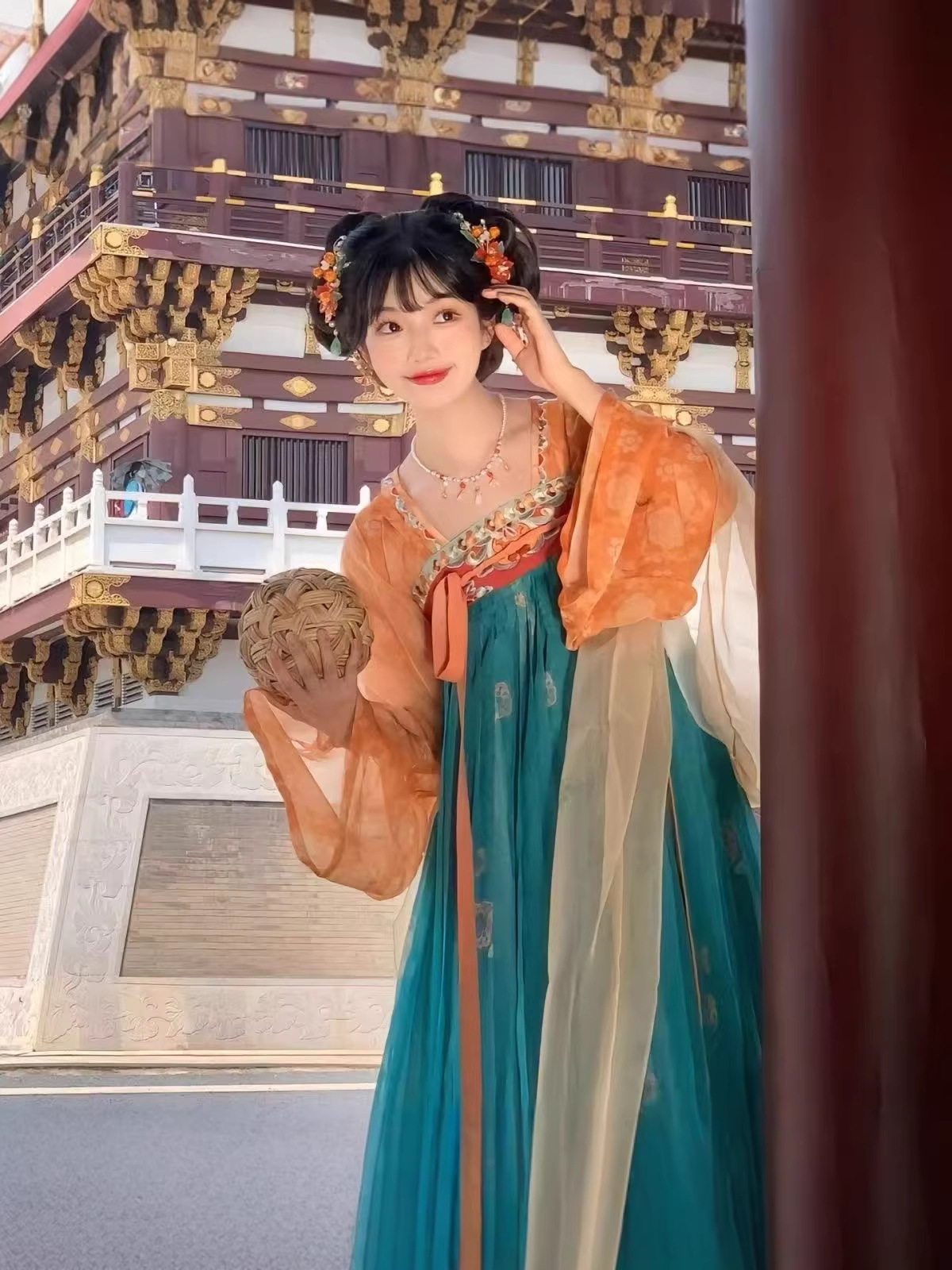 Neo Chinese Embroidered Chinese Style Skirt for Women product photo - Zhongguo Hanfu