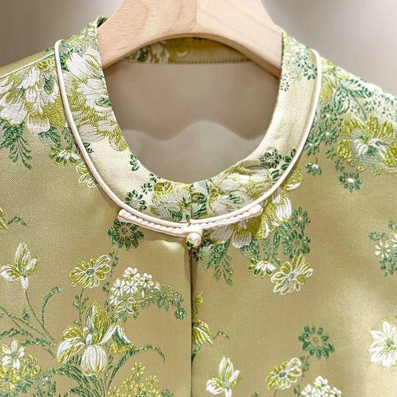 Neo Chinese Knot Buttons Jacquard Chinese Style Top Blouse for Women product photo - Zhongguo Hanfu