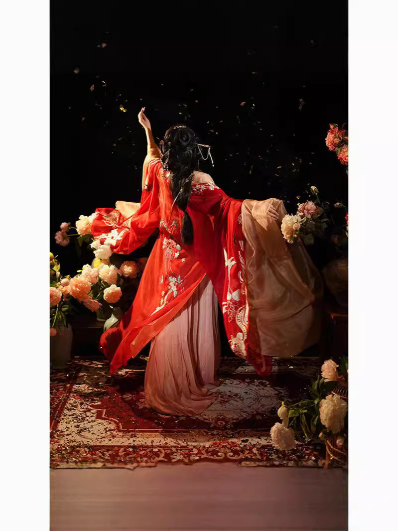 Neo Chinese Embroidered Chinese Style Skirt for Women product photo - Zhongguo Hanfu